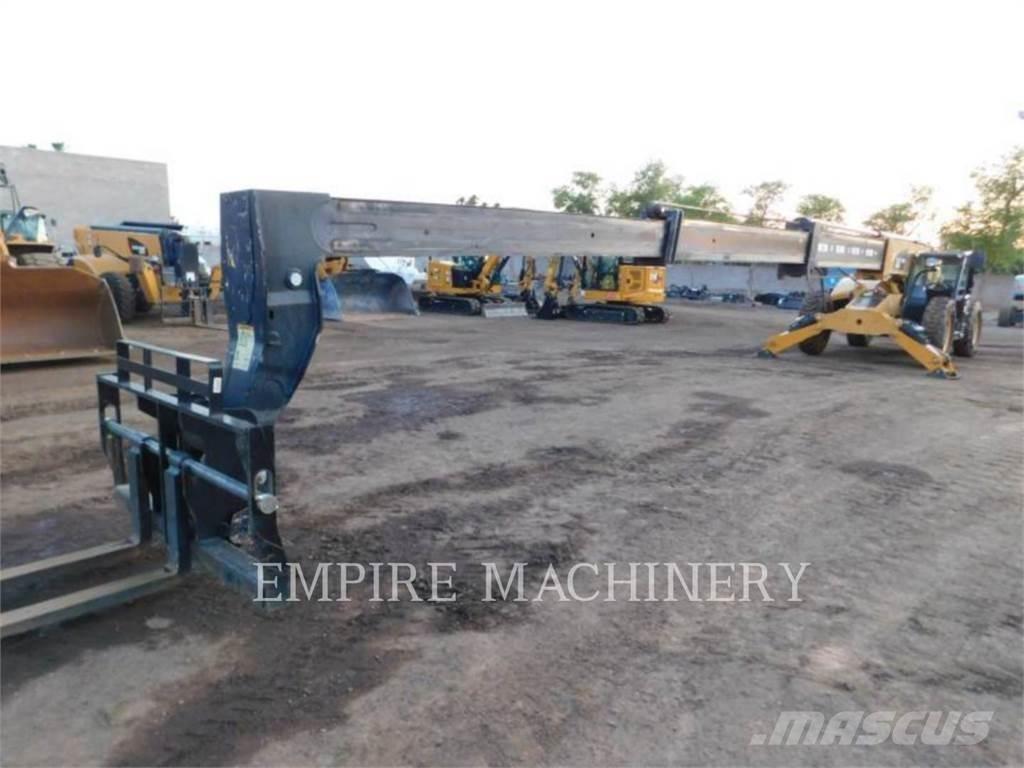 CAT TL1055D Teleskoplastare