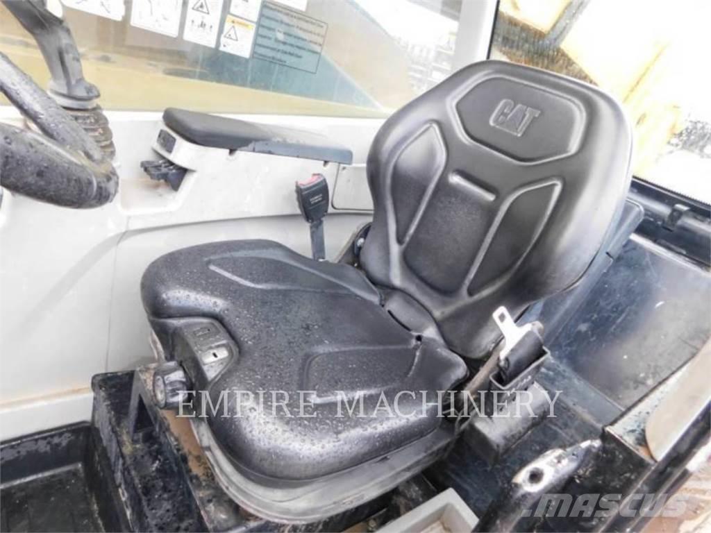 CAT TL1055D Teleskoplastare