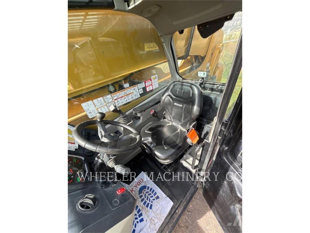 CAT TL1055D CB Teleskoplastare