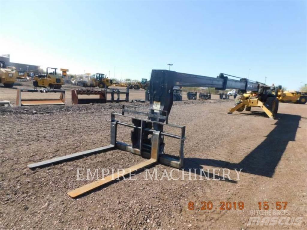 CAT TL1255D Teleskoplastare