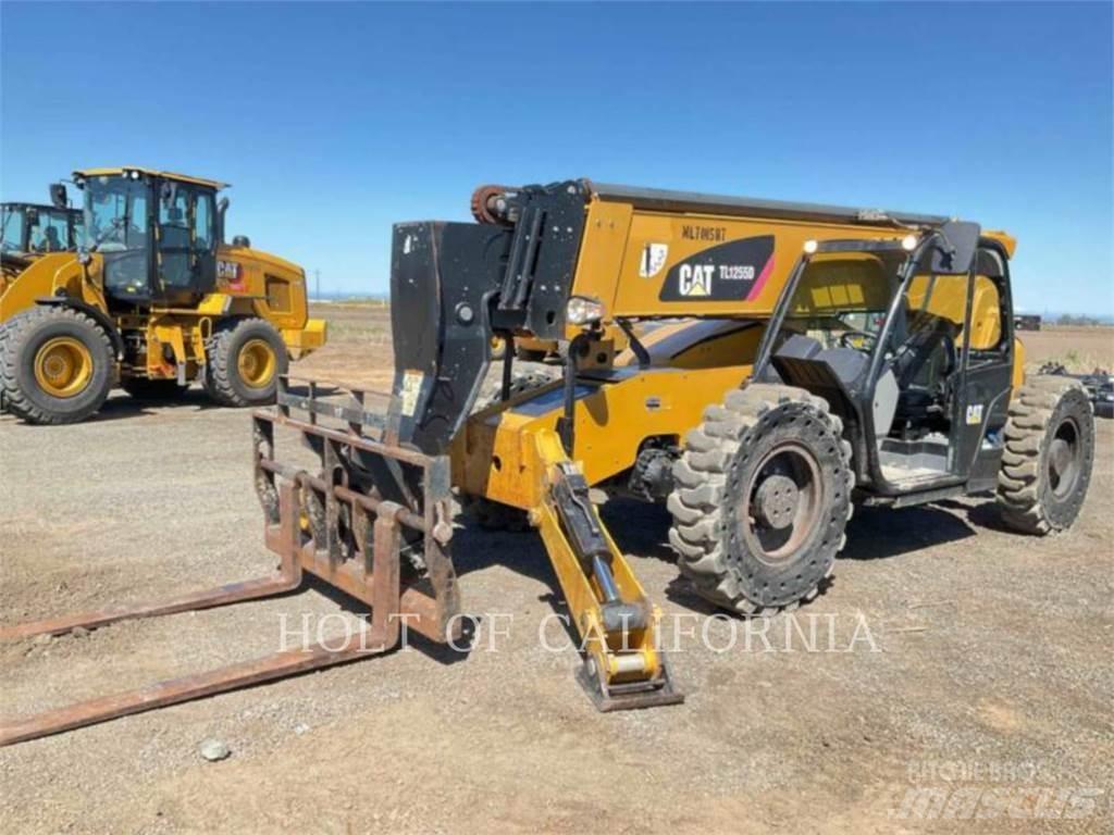 CAT TL1255D Teleskoplastare