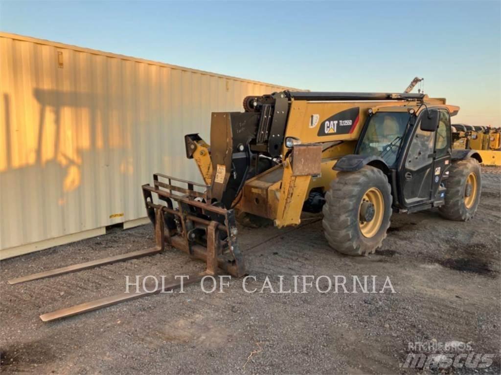 CAT TL1255D Teleskoplastare