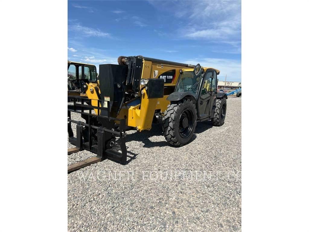 CAT TL1255D Teleskoplastare