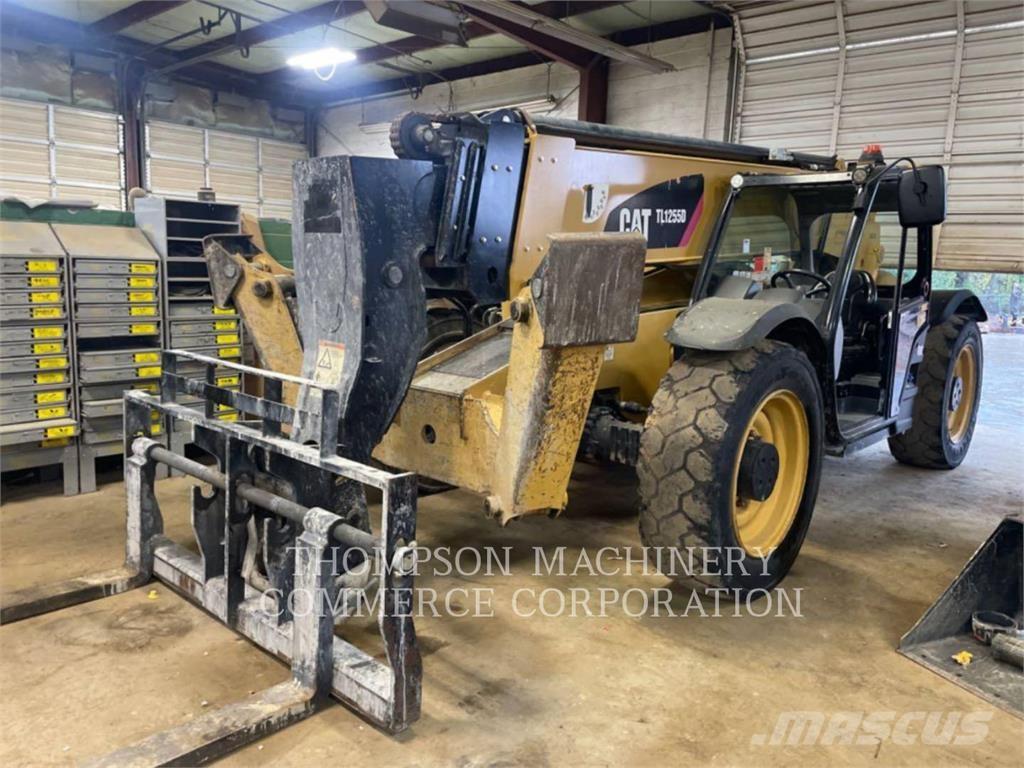 CAT TL1255D Teleskoplastare