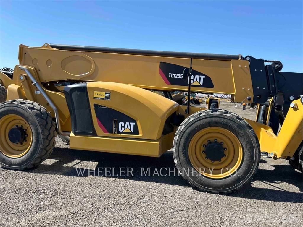CAT TL1255D CB Teleskoplastare