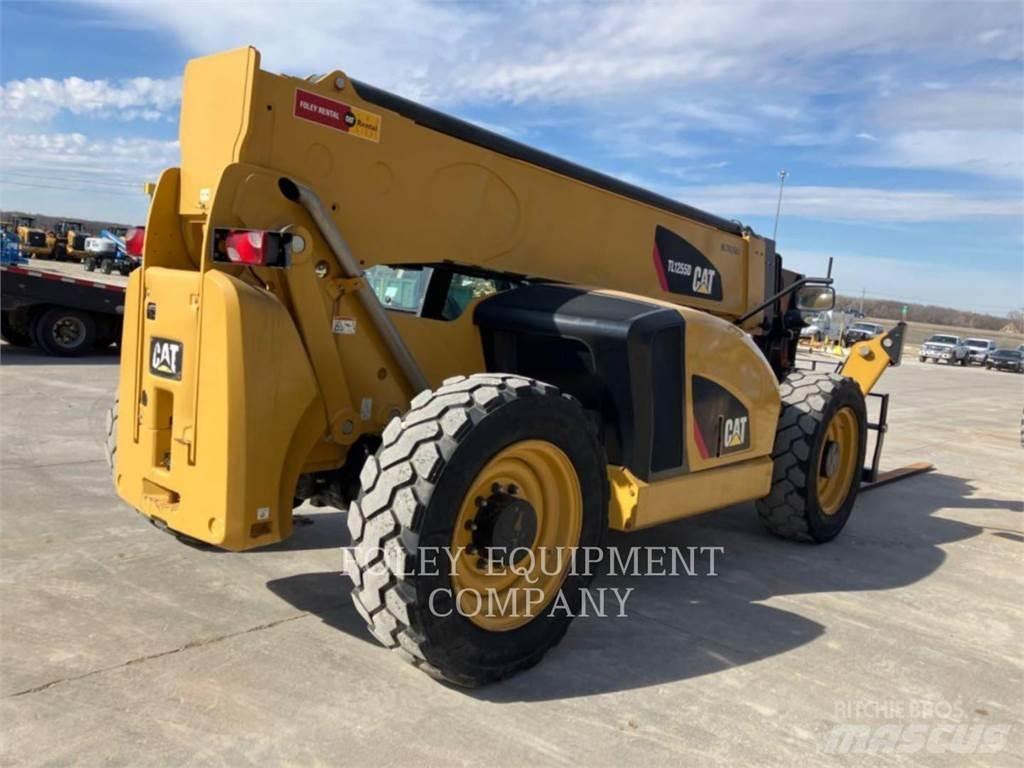 CAT TL1255DC Teleskoplastare