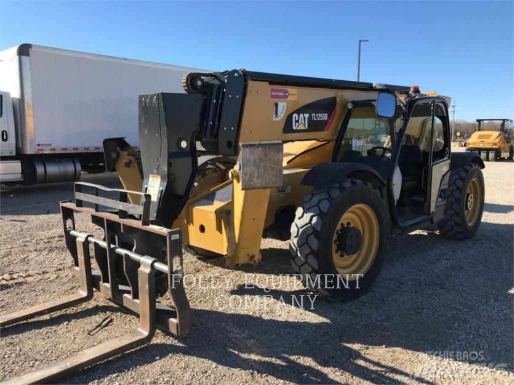 CAT TL1255DO Teleskoplastare