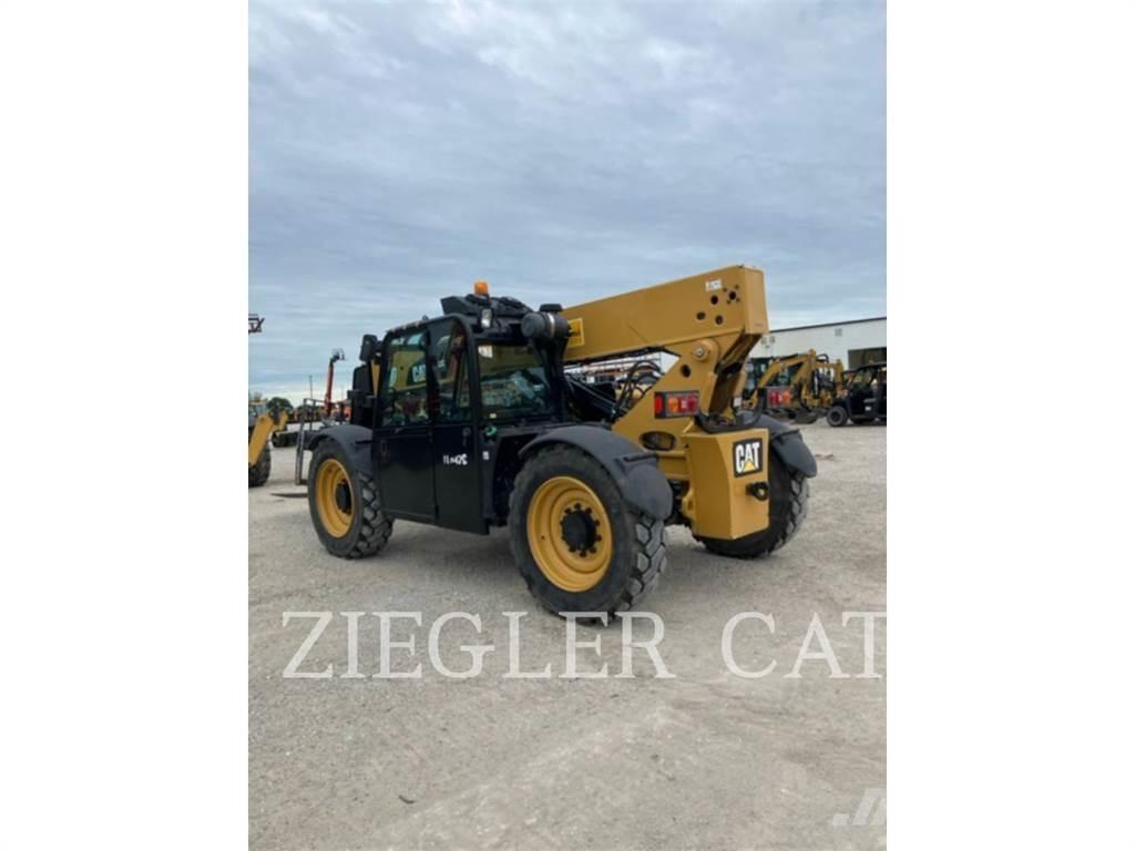 CAT TL642C Teleskoplastare