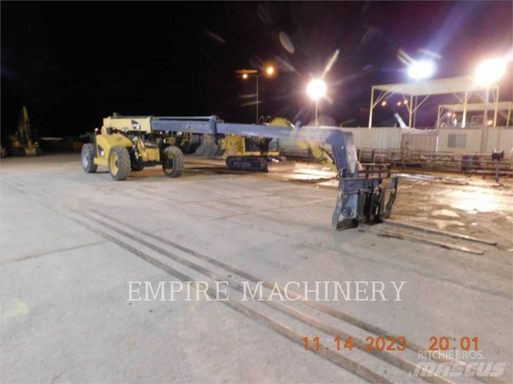 CAT TL642D Teleskoplastare