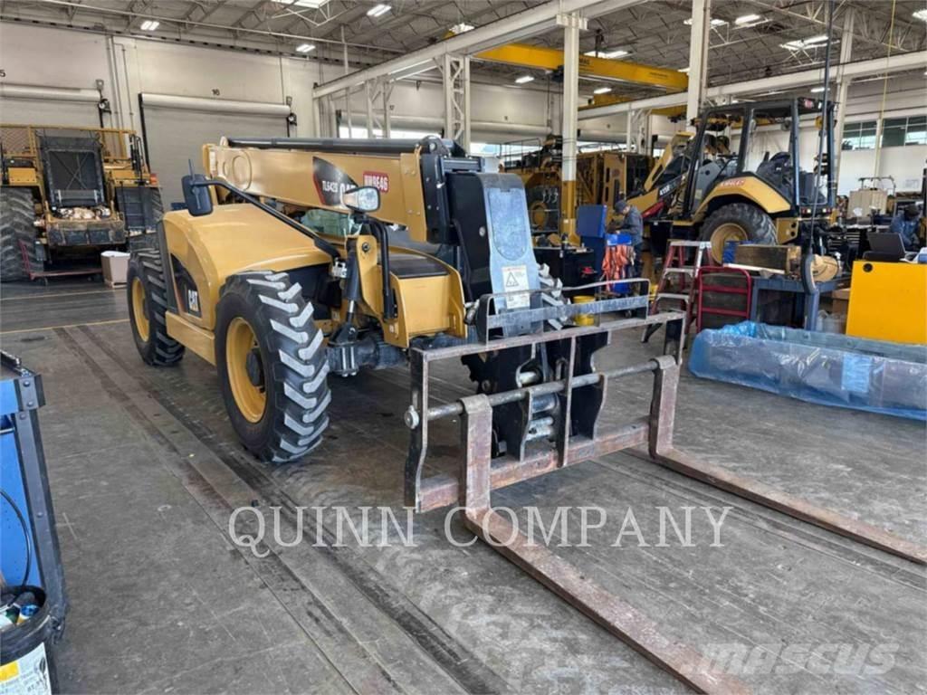 CAT TL642D Teleskoplastare