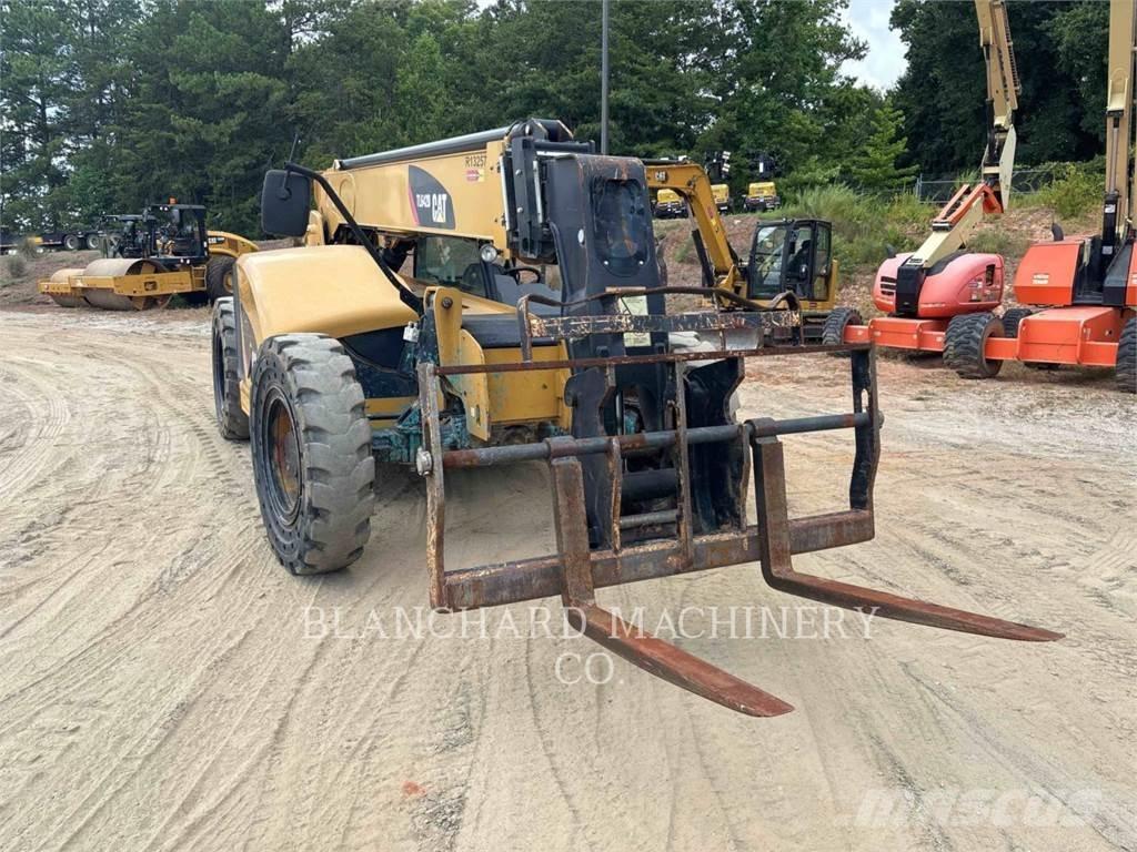CAT TL642D Teleskoplastare