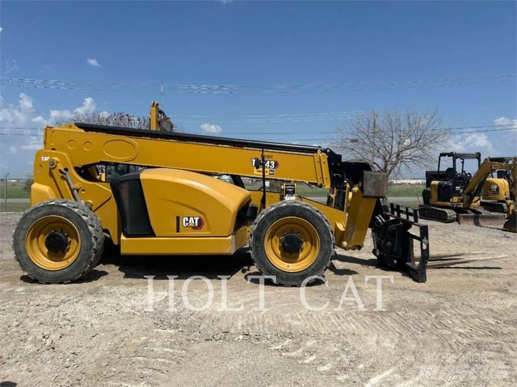 CAT TL943 Teleskoplastare