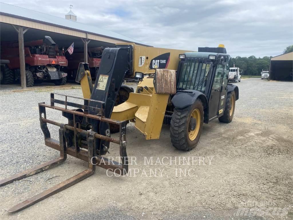CAT TL943C Teleskoplastare