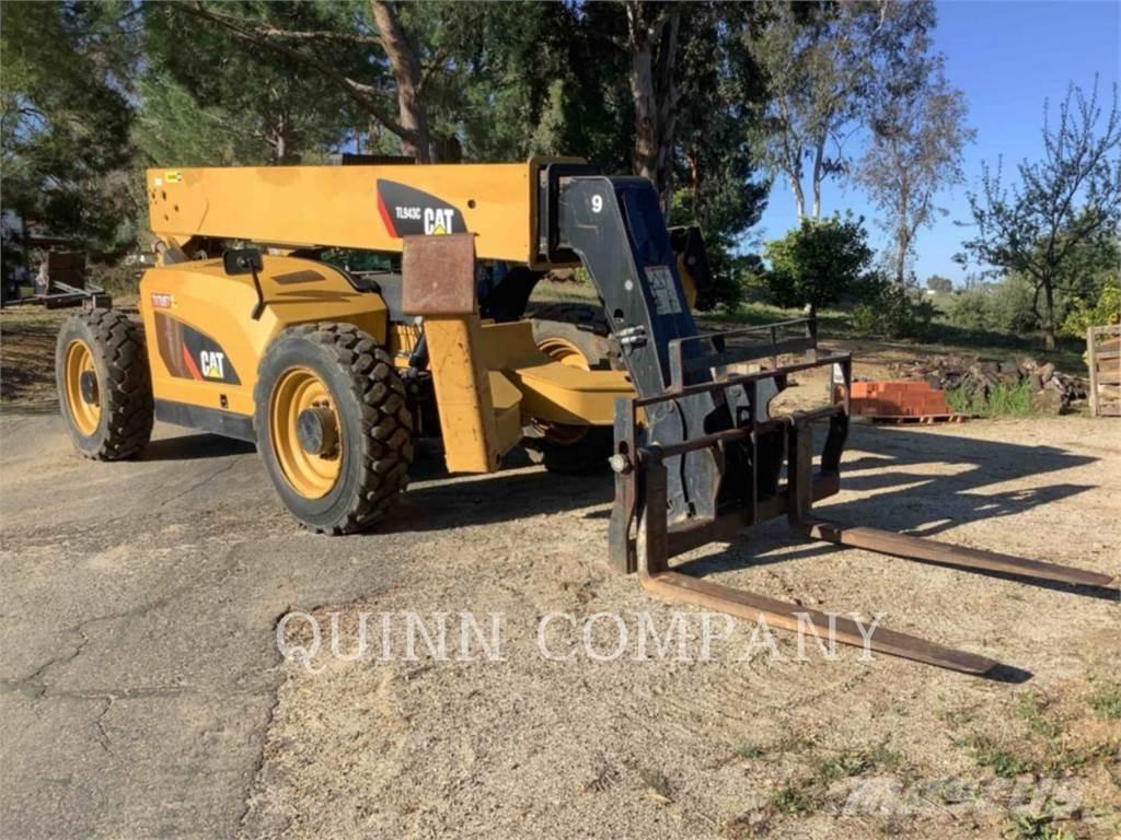 CAT TL943C Teleskoplastare