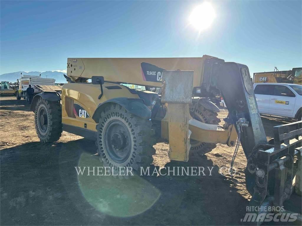 CAT TL943C CPY Teleskoplastare