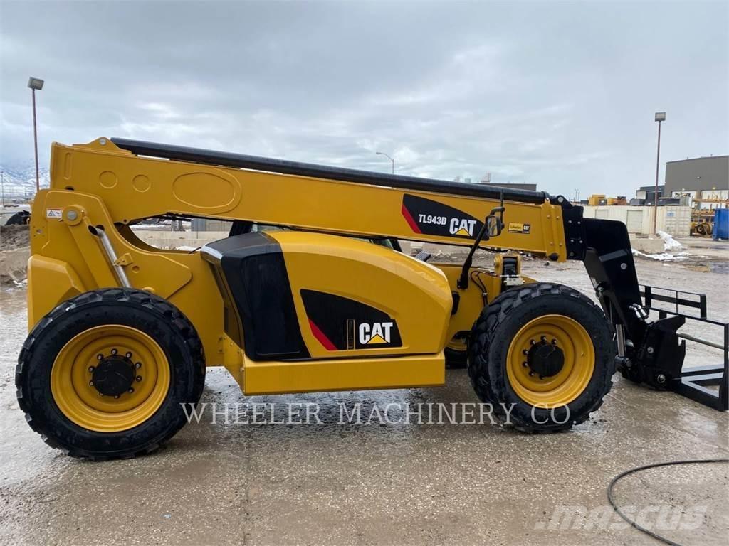 CAT TL943D CB Teleskoplastare