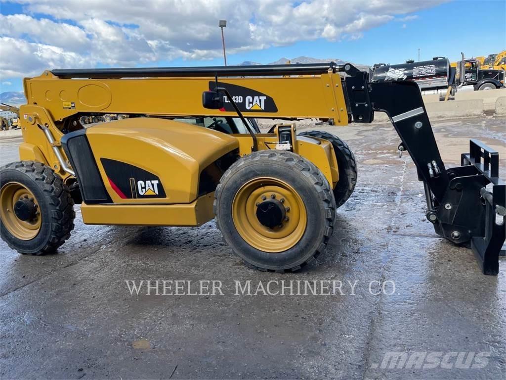 CAT TL943D CB Teleskoplastare