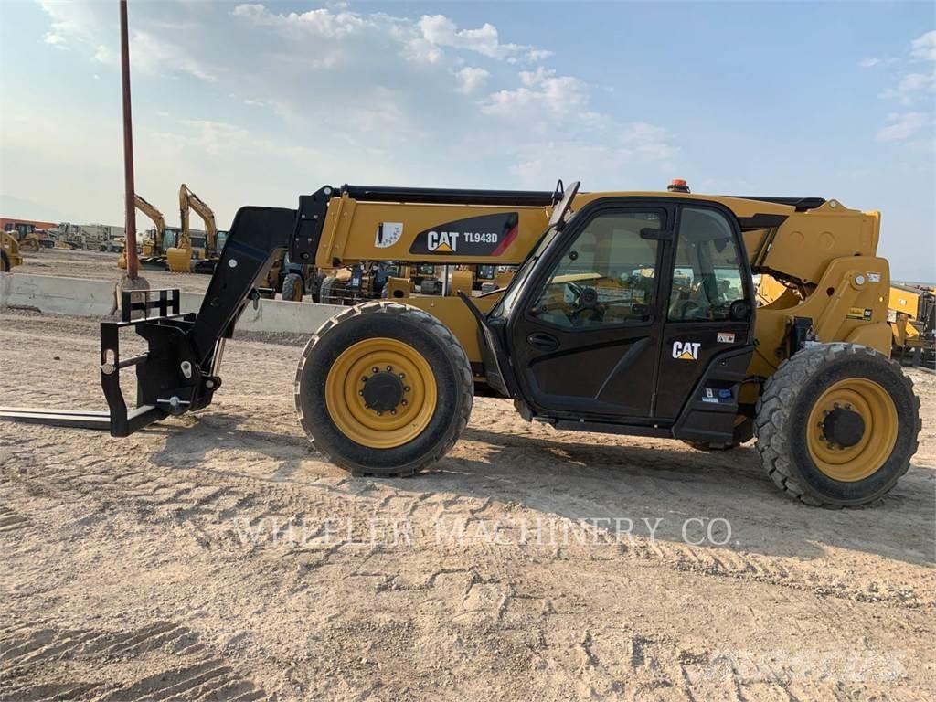 CAT TL943D CB Teleskoplastare