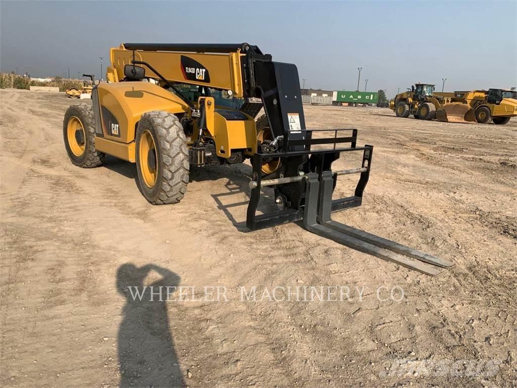 CAT TL943D CB Teleskoplastare