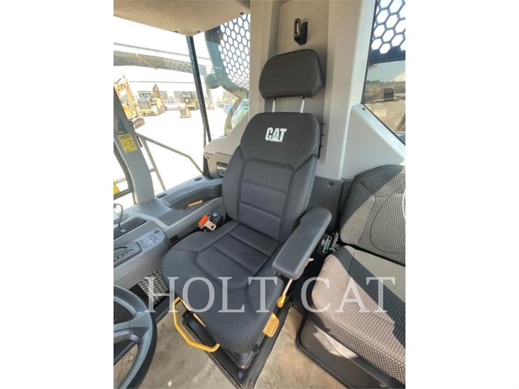 CAT W00 725 Tankbilar