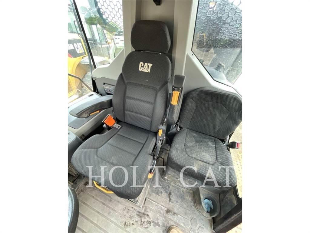 CAT W00 730 Tankbilar