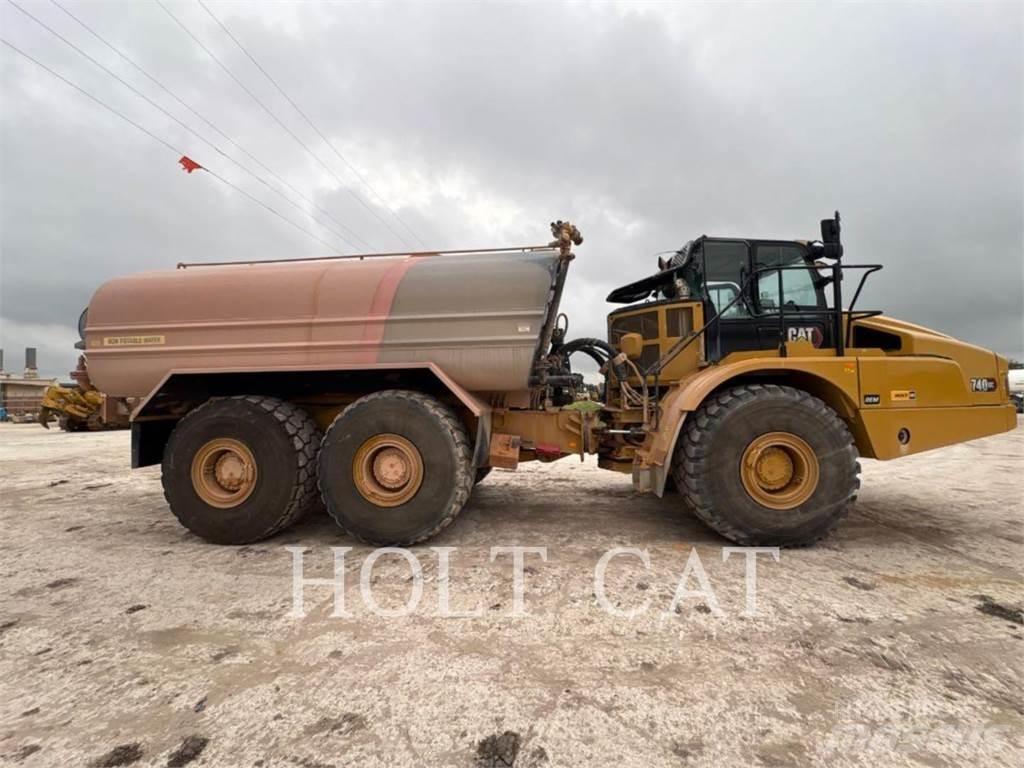 CAT W00 740GC Tankbilar