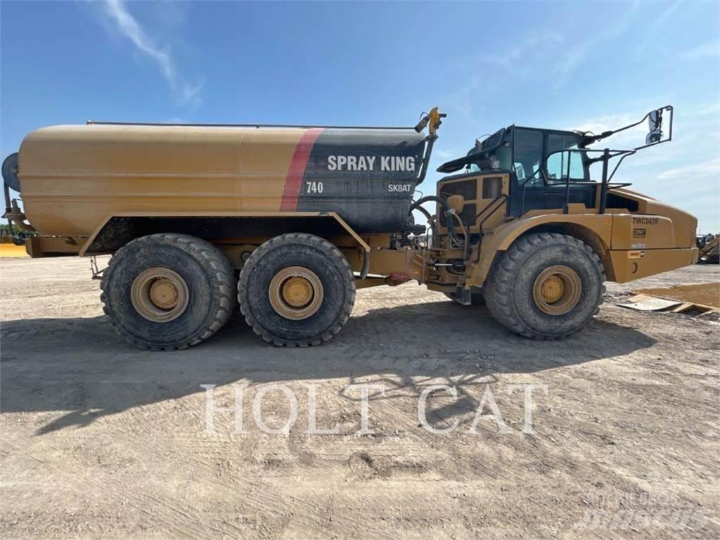 CAT W00 740GC Tankbilar