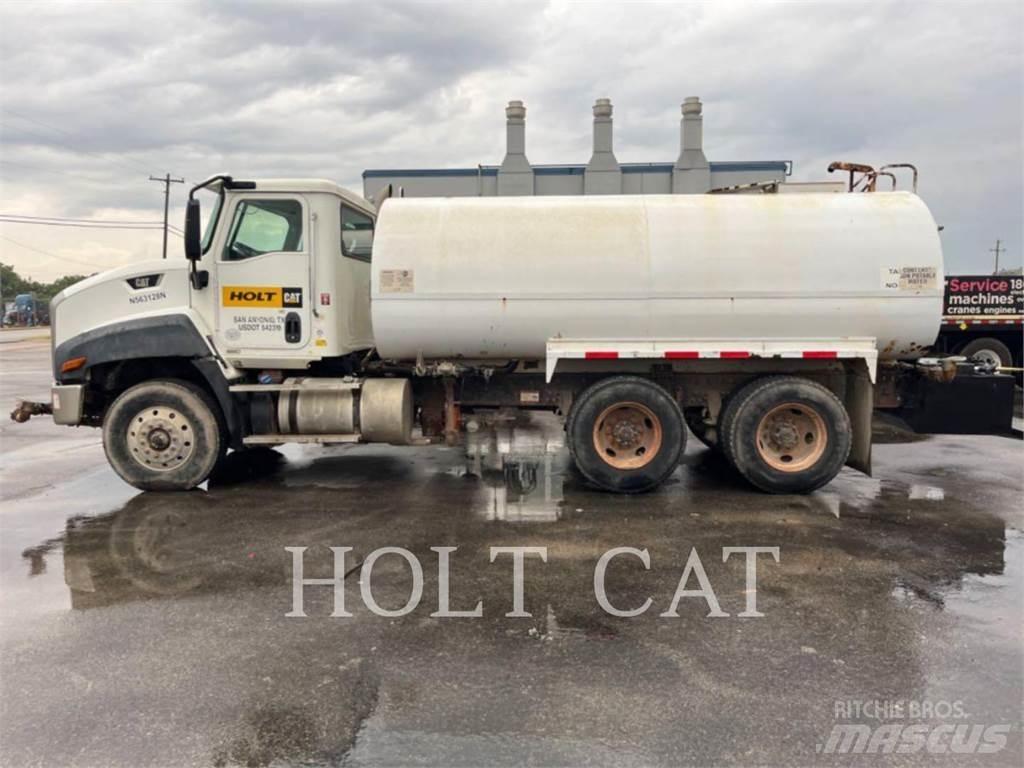 CAT WATER 4000 Tankbilar
