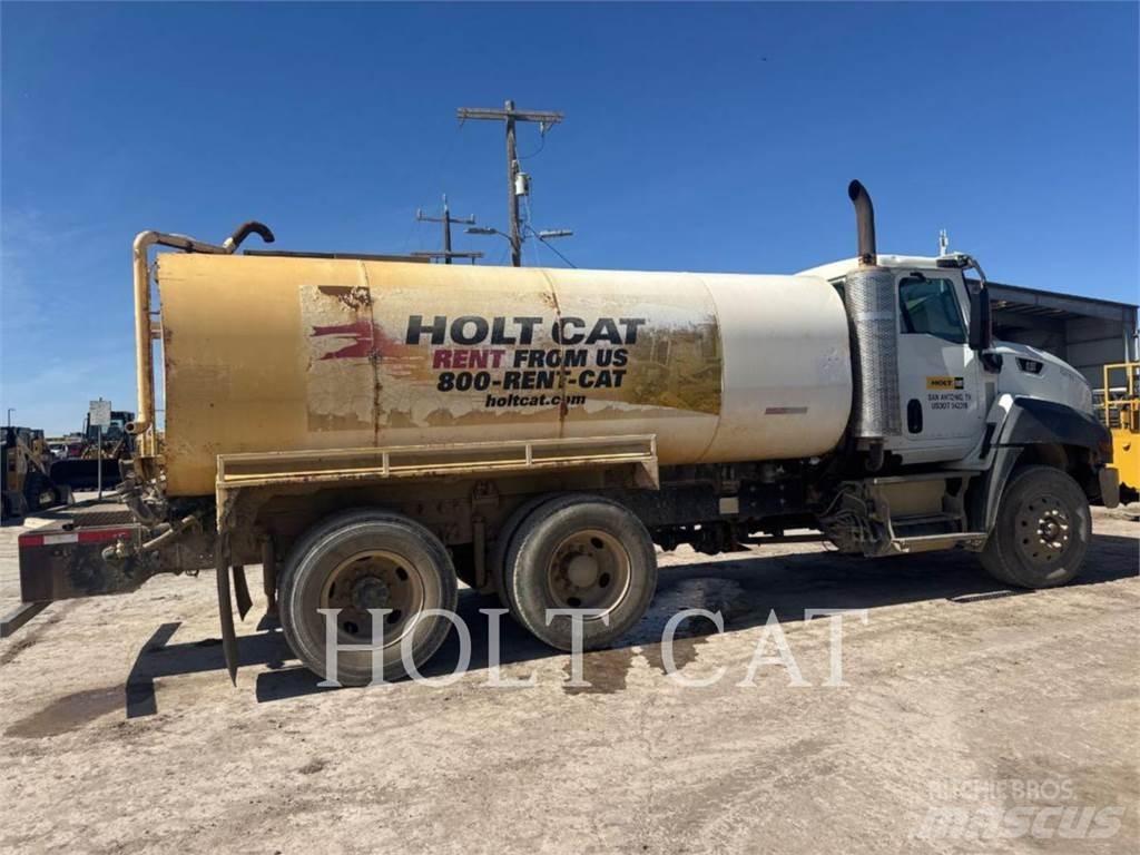 CAT WATER 4000 Tankbilar