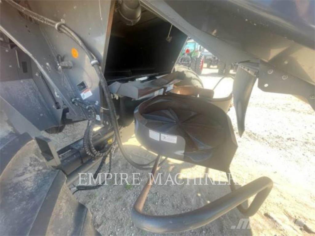 Claas LEXION 740 Övriga vallmaskiner