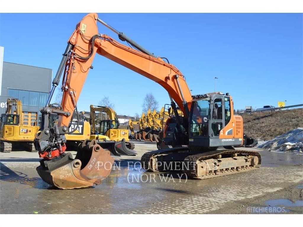 Doosan DX235 Bandgrävare