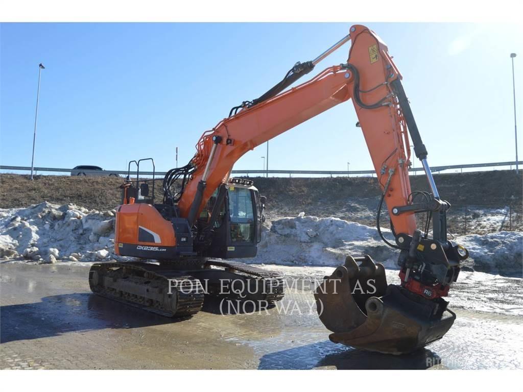 Doosan DX235 Bandgrävare