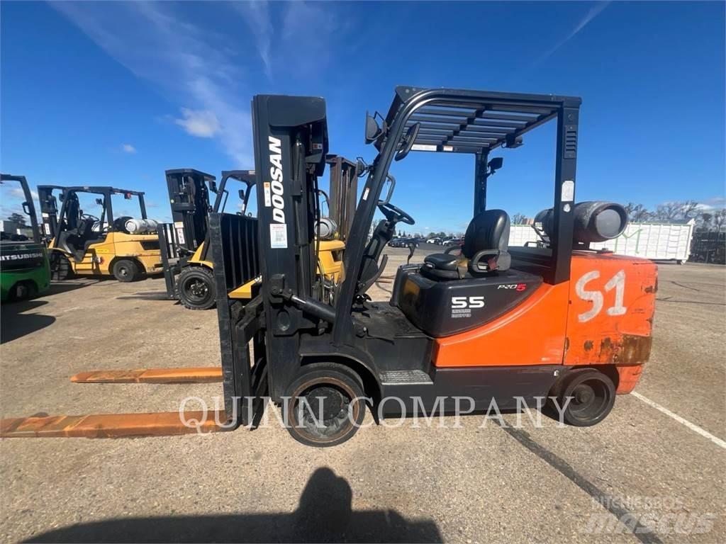 Doosan GC55C-5 Övriga motviktstruckar