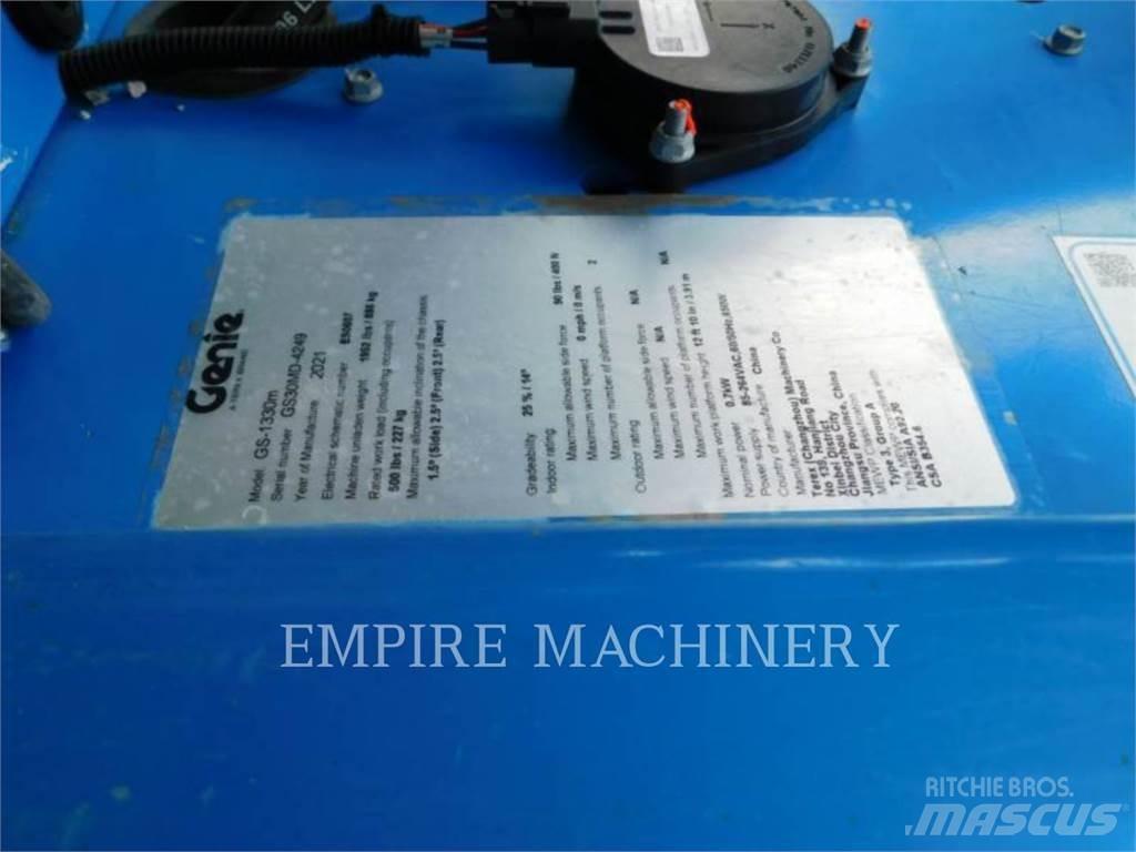 Genie GS1330 Bomliftar