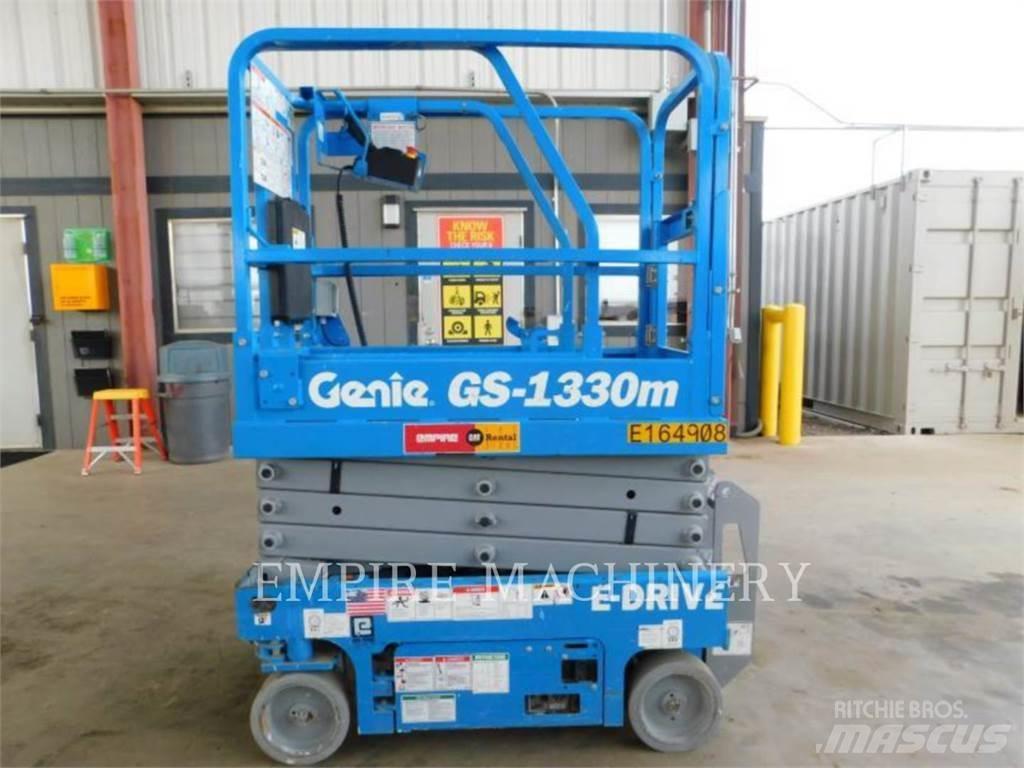 Genie GS1330 Bomliftar