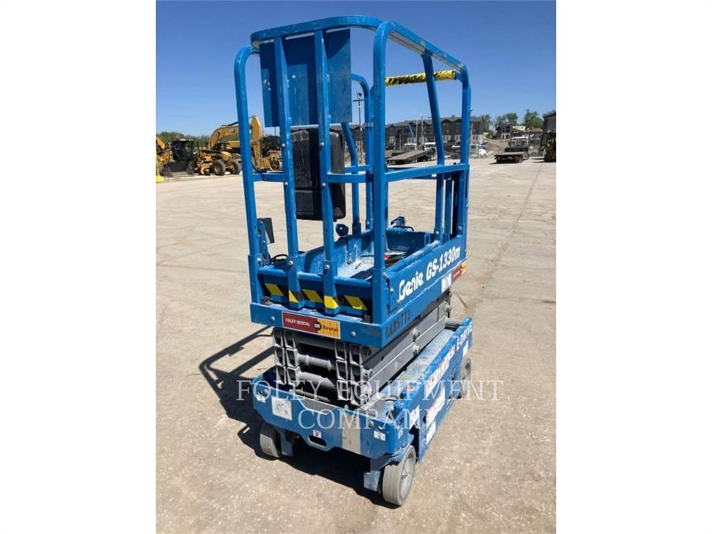 Genie GS1330 Saxliftar