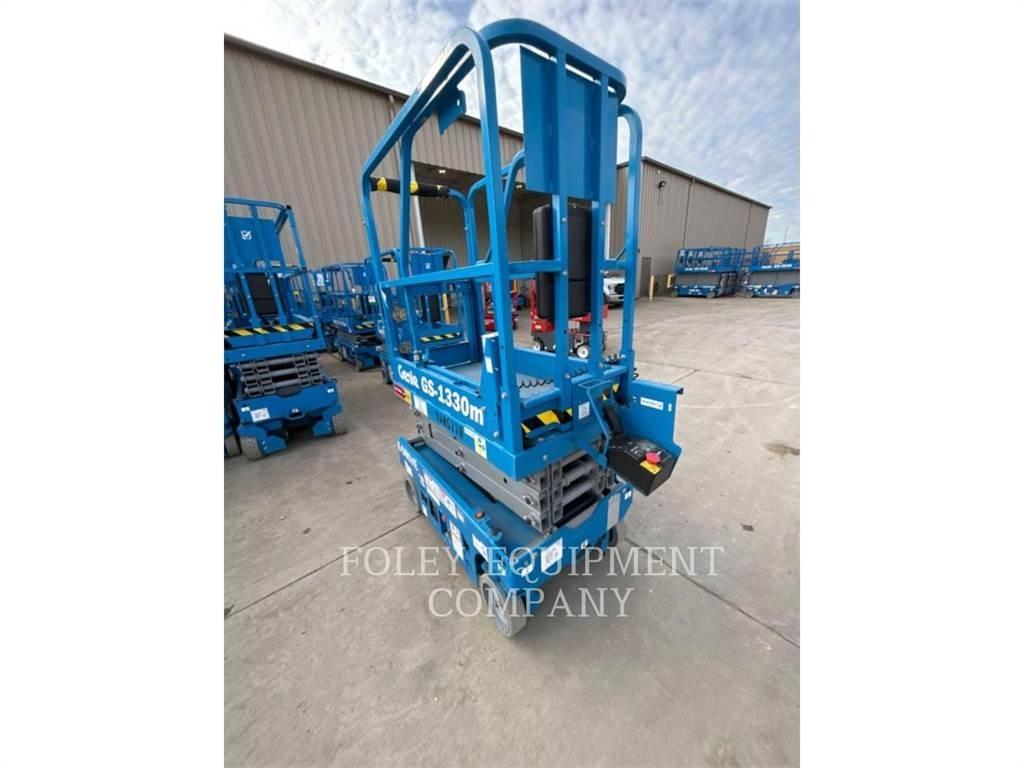 Genie GS1330 Saxliftar
