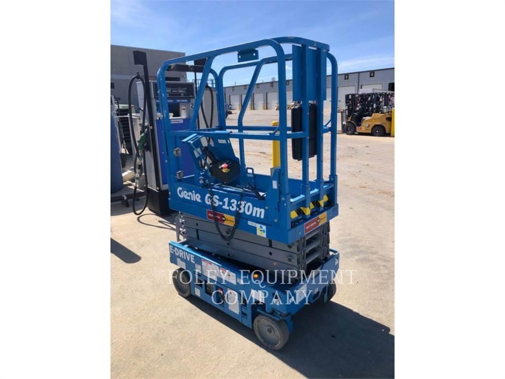 Genie GS1330 Saxliftar