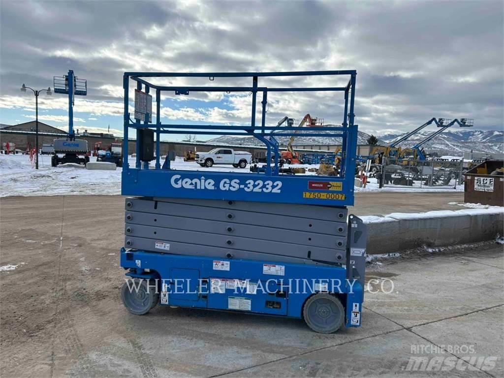 Genie GS3232 Saxliftar