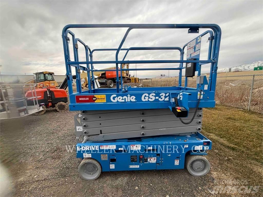 Genie GS3246 Saxliftar