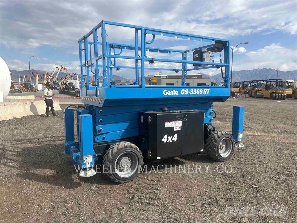 Genie GS3369 RT Saxliftar