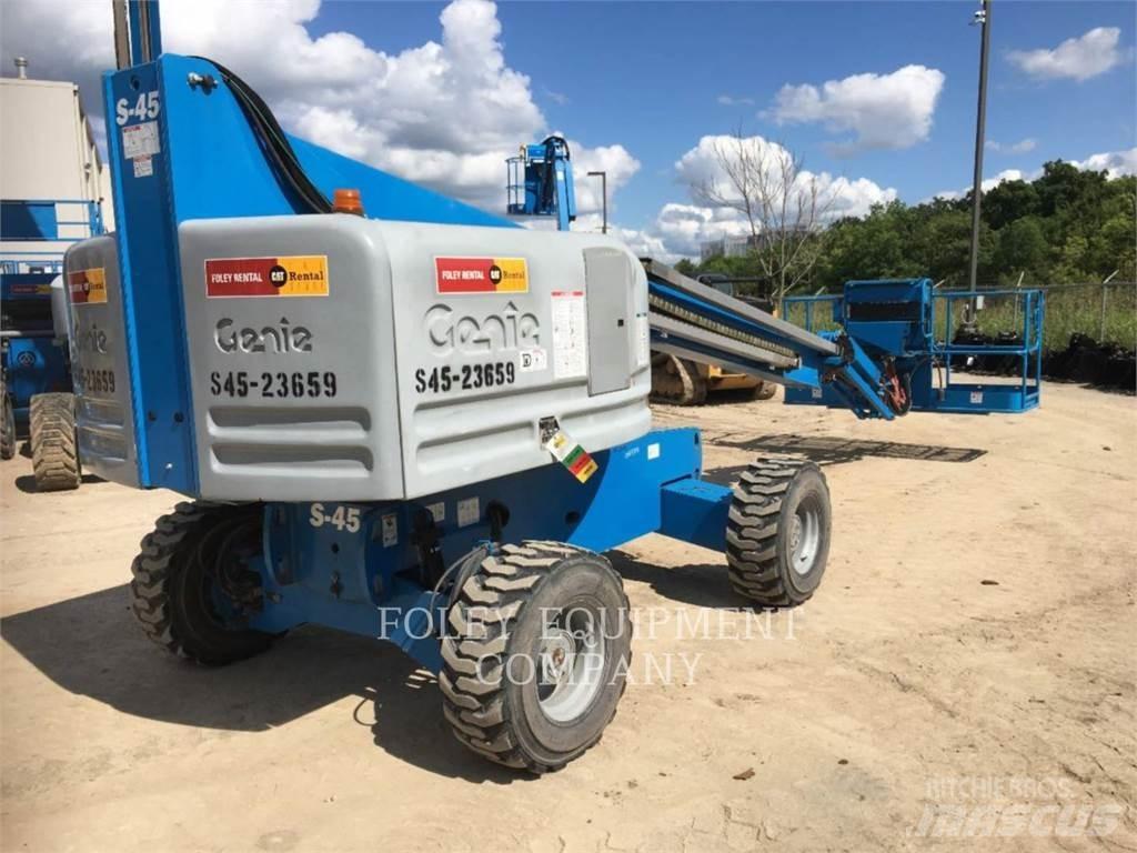 Genie S45D4W Bomliftar