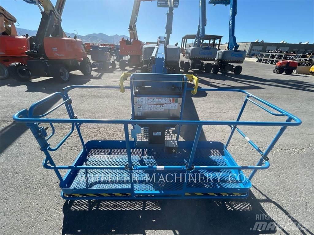 Genie S45XC Bomliftar