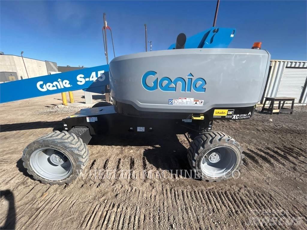 Genie S45XC Bomliftar