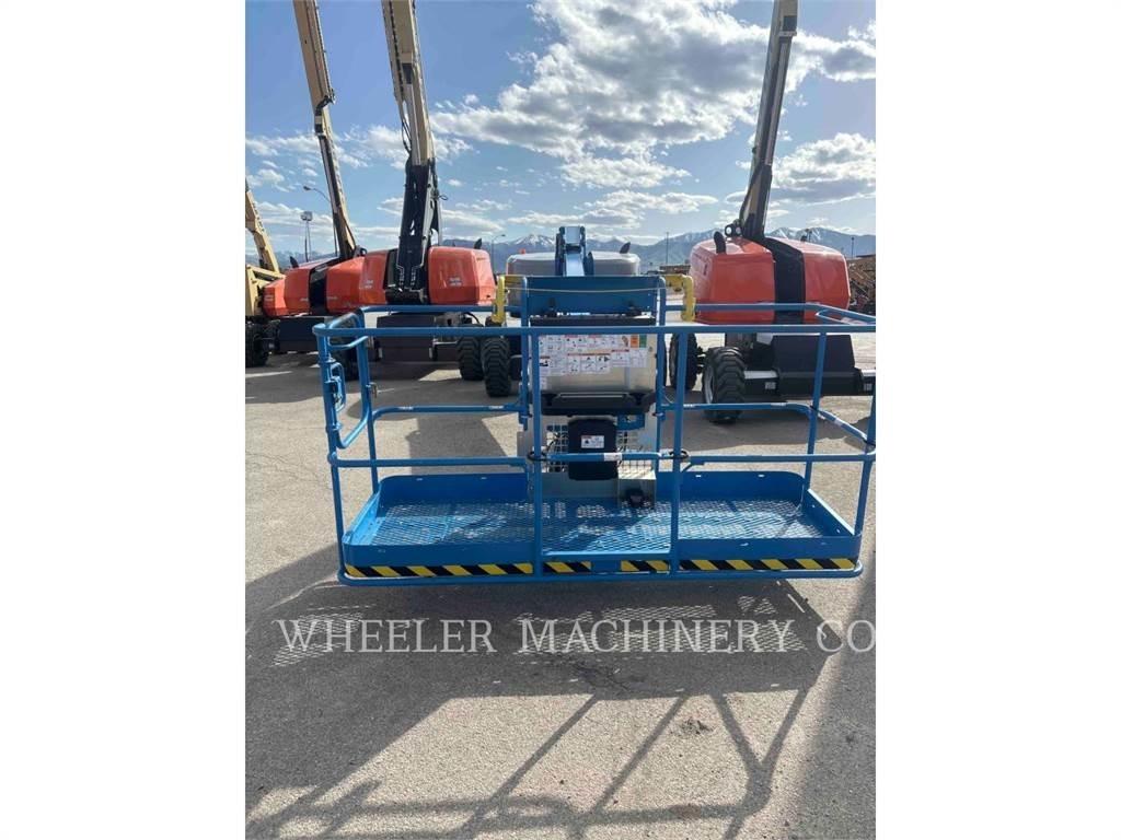 Genie S45XC Bomliftar