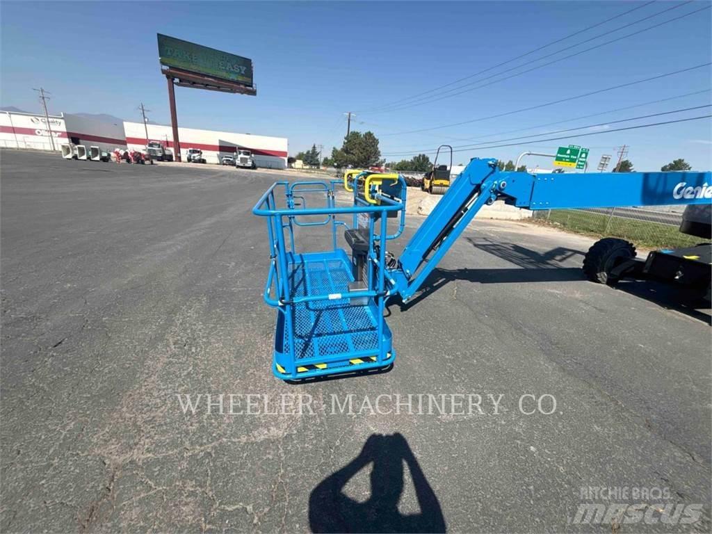 Genie S45XC Bomliftar
