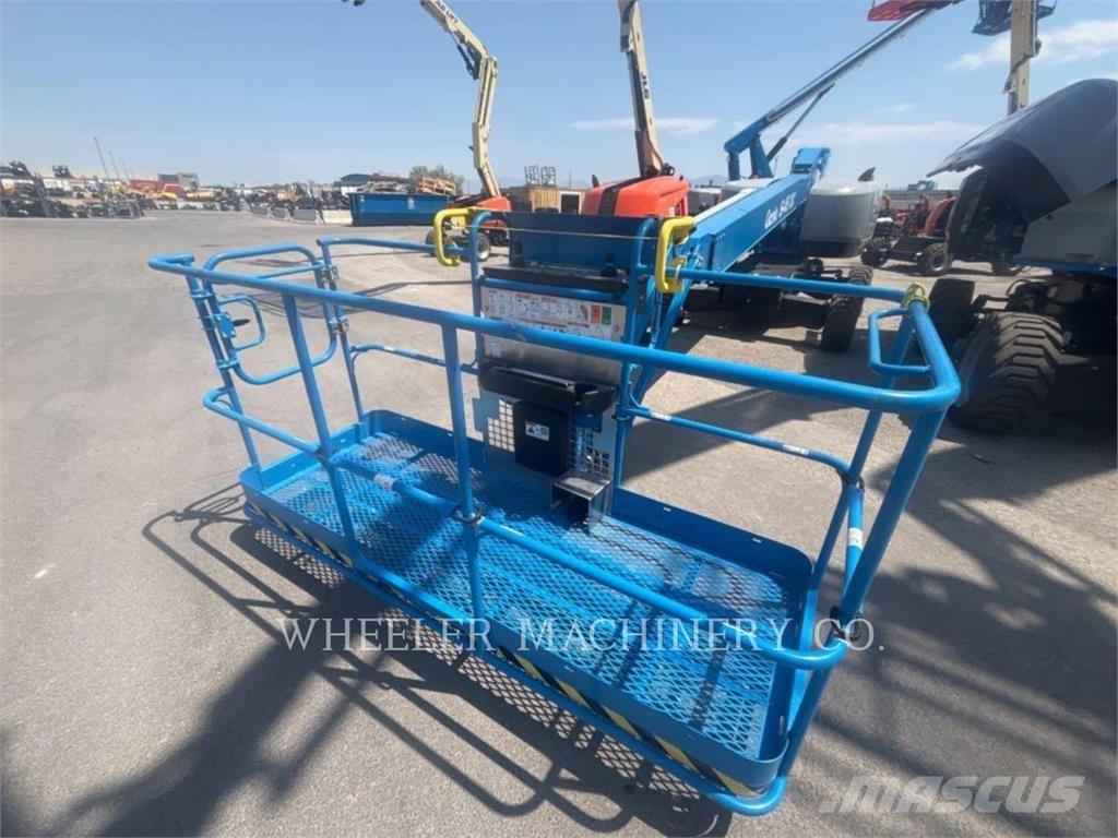 Genie S45XC Bomliftar
