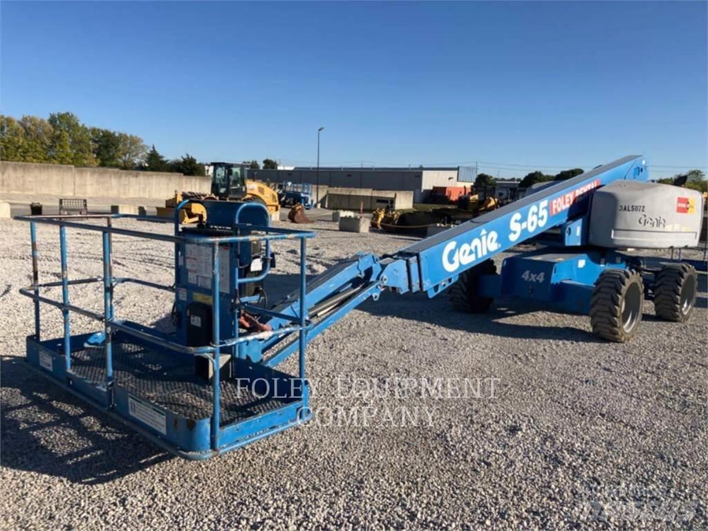 Genie S65D4W Bomliftar