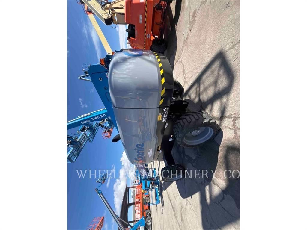 Genie S65XC SP Bomliftar