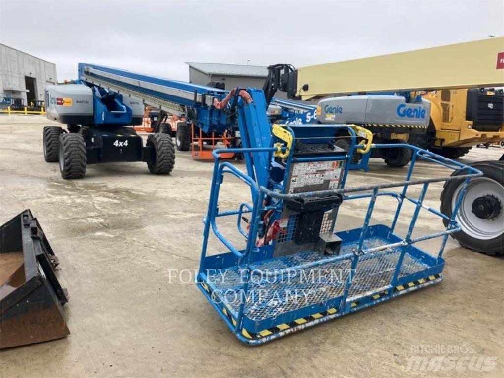 Genie S85XCD4W Bomliftar